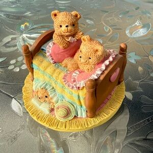 Vintage Teddy Bear Nursery Figurine – Bedtime Scene – Resin Decor –Made in China